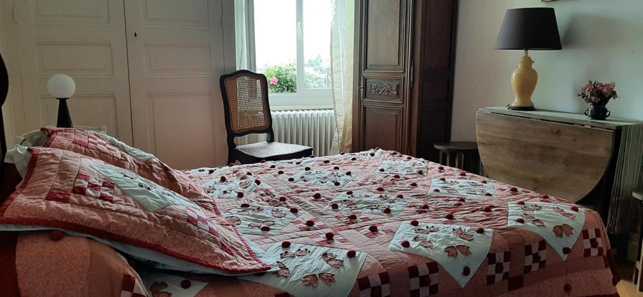 Chez Babeth Hotell Poule-lès-Écharmeaux Rom bilde